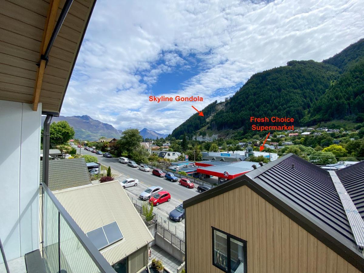 Modern 2-Bedroom Apartment 7-Mins Walk To Queenstown Bagian luar foto